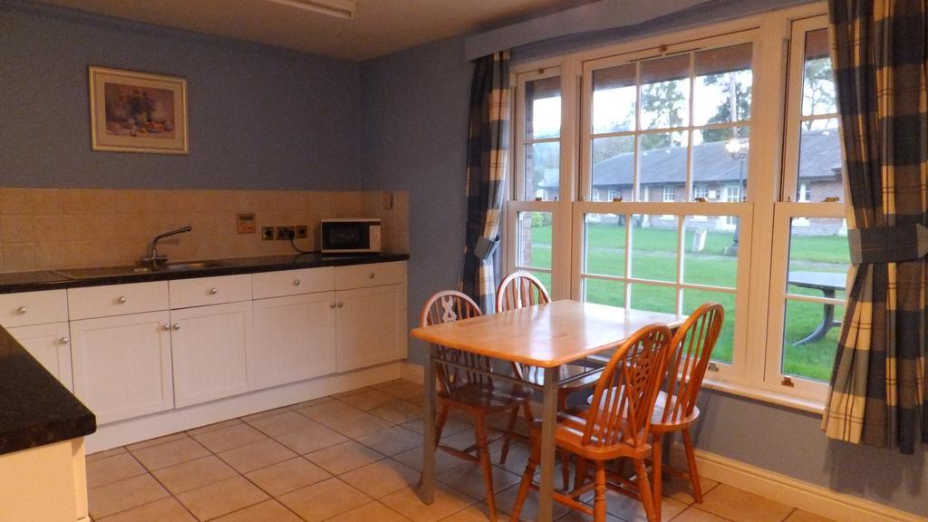 Netley Hall Dorrington Bagian luar foto